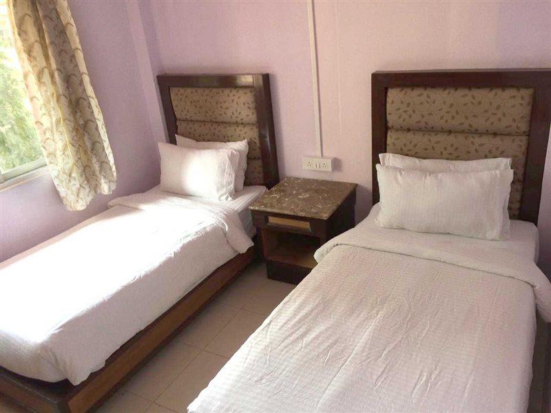 The Byke Studio Pure Veg Apartment, Thane Esterno foto