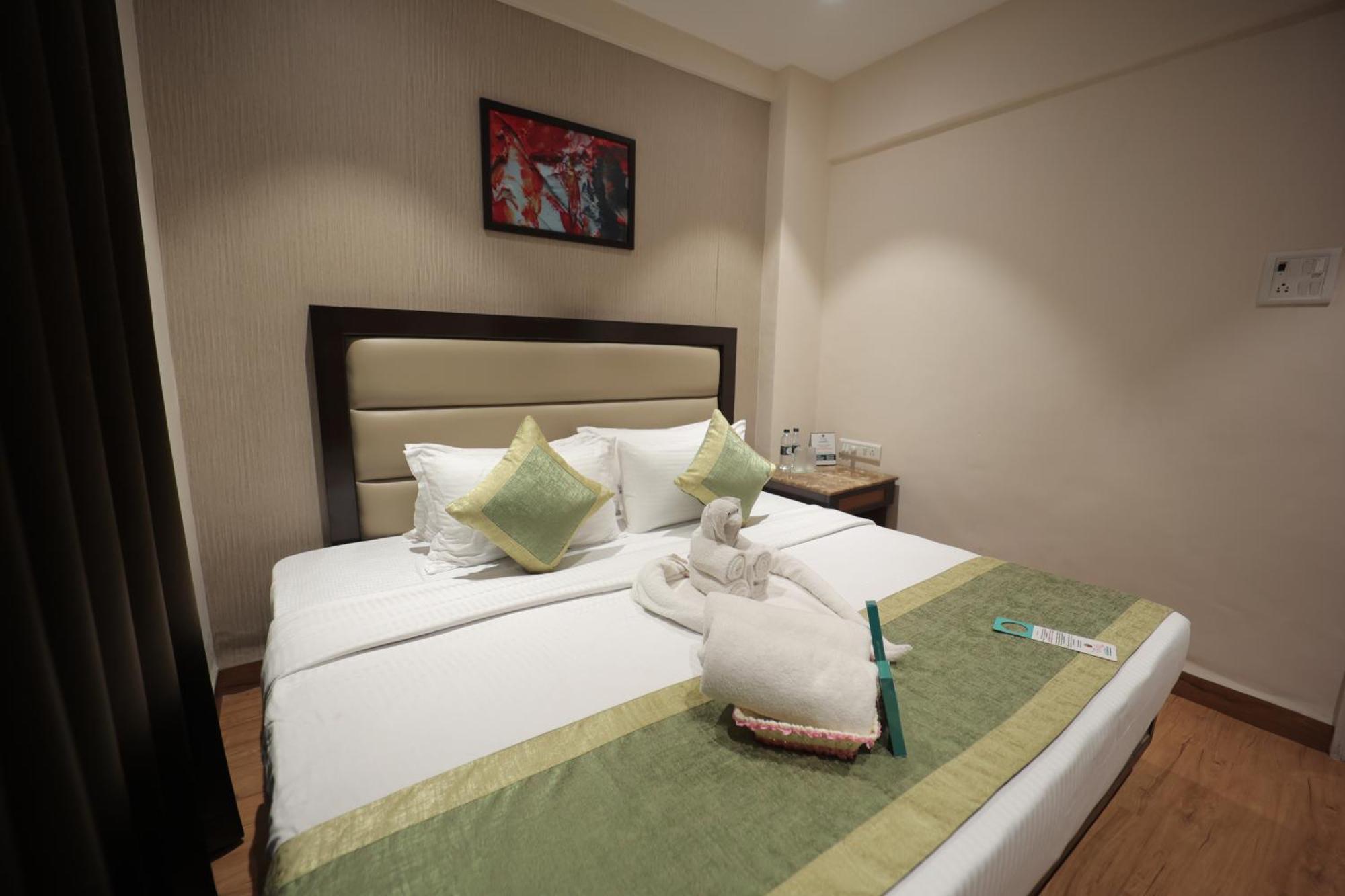 The Byke Studio Pure Veg Apartment, Thane Esterno foto