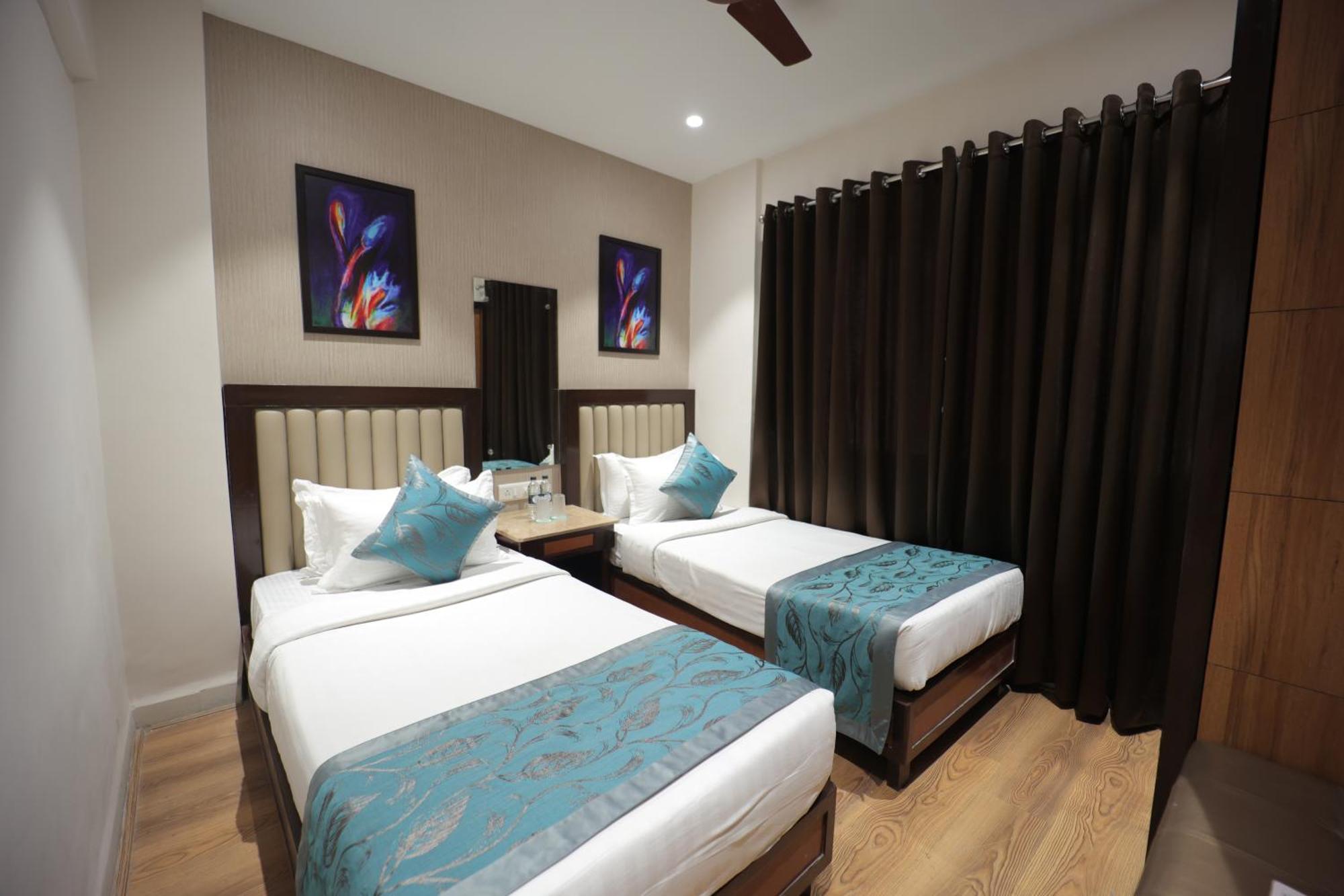 The Byke Studio Pure Veg Apartment, Thane Esterno foto