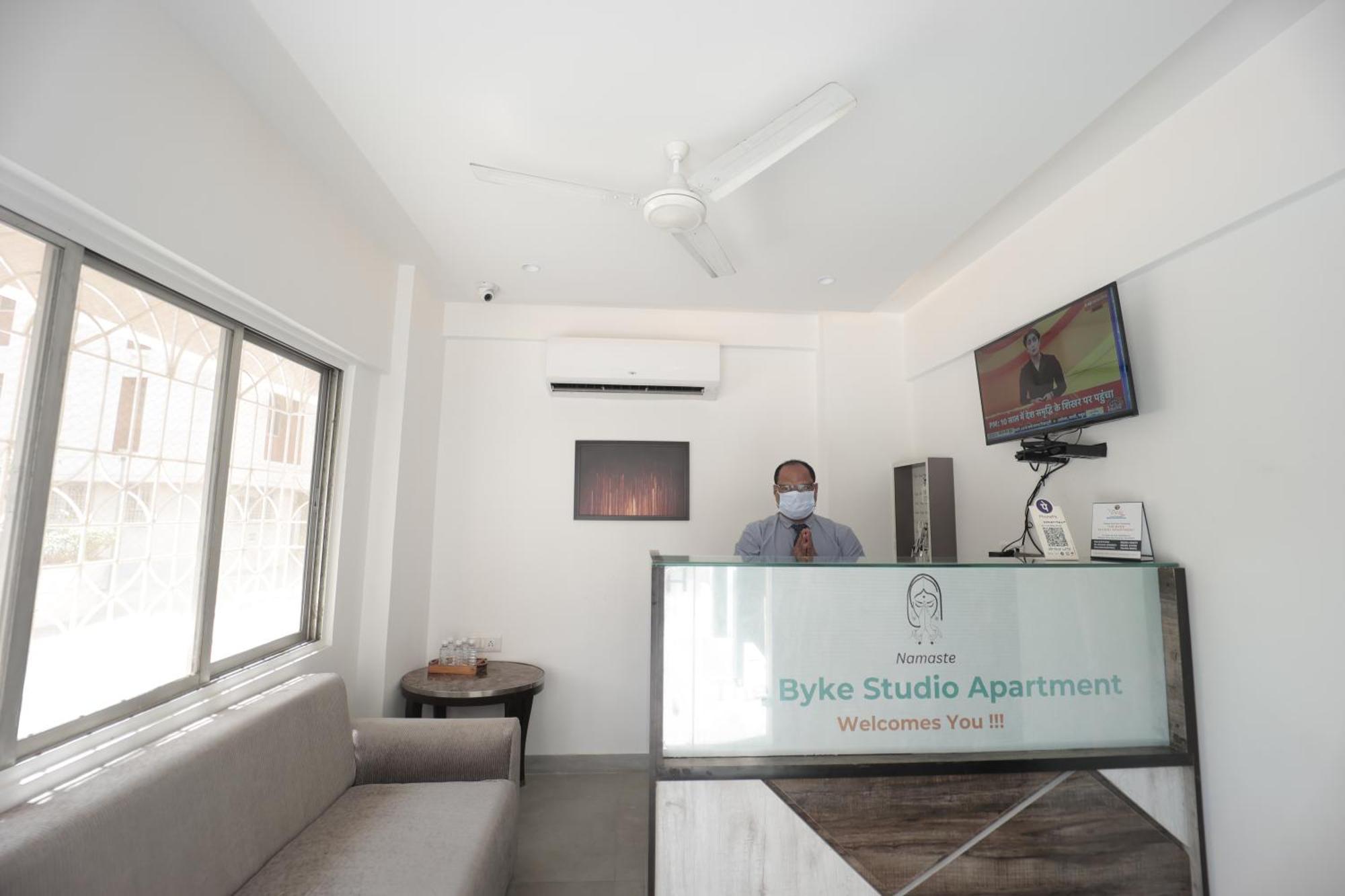 The Byke Studio Pure Veg Apartment, Thane Esterno foto